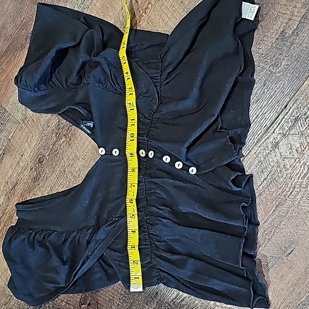 Forever 21 Black Ruffle Top - Picture 5 of 6